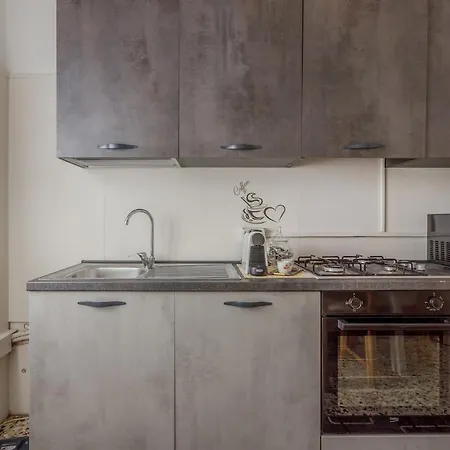 Smart Near Policlinico & Center Lejlighed *
