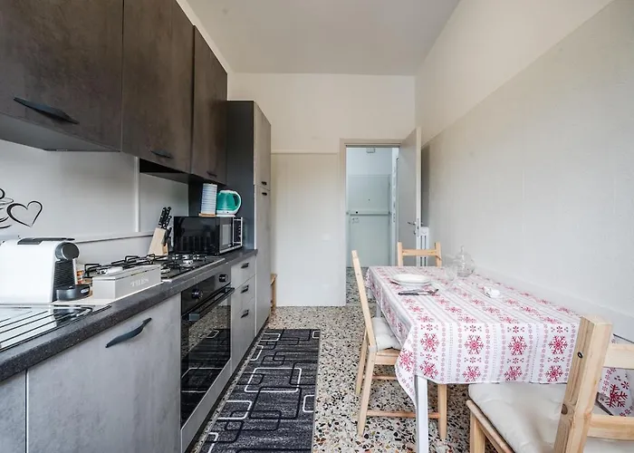 Apartment Smart Near Policlinico & Center Modena