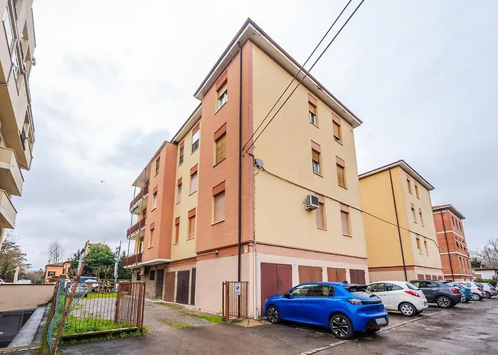 Apartment Smart Near Policlinico & Center Modena