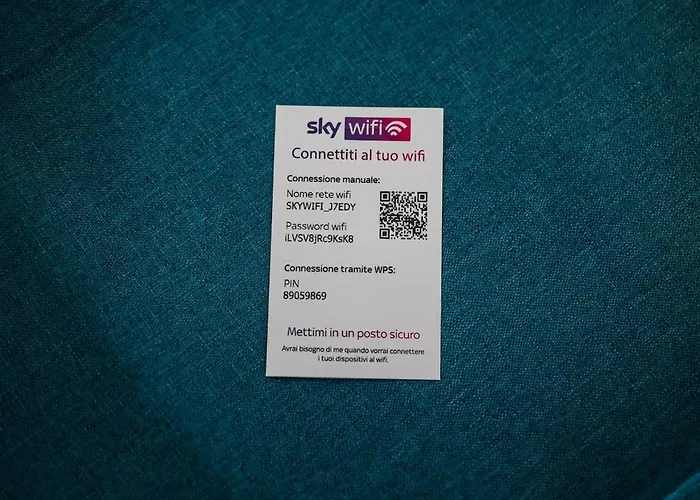 Smart Near Policlinico & Center Apartment